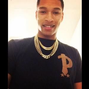 Meet your Posher, Clinton